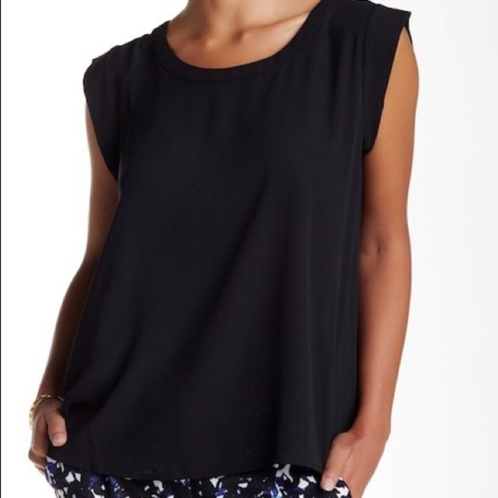 Pleione Cap Sleeve Top | Black